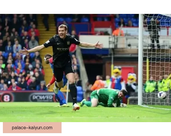 哈兰德德甲锋霸状态回暖，持续为球队贡献关键进球